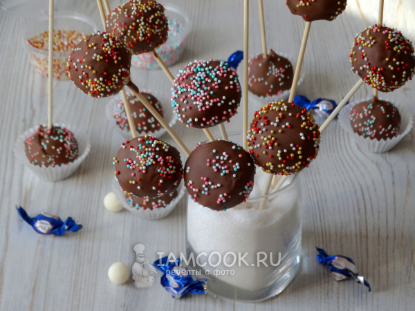 Кейк-попсы со сгущенкой, рецепт с фото