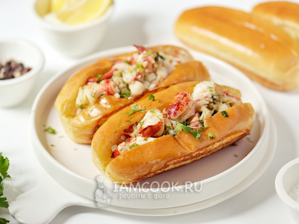 Классический лобстер-ролл, рецепт с фото