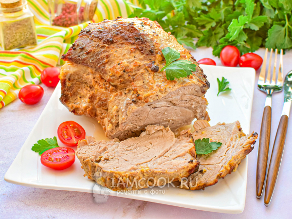 Свиная шея в духовке в рукаве, рецепт с фото