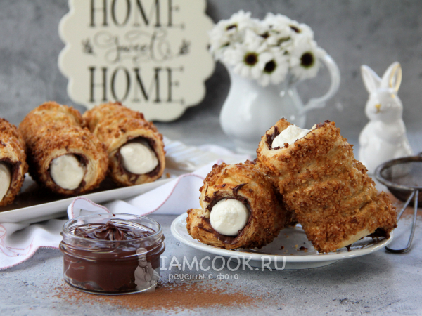 Трдельник из слоеного теста, рецепт с фото