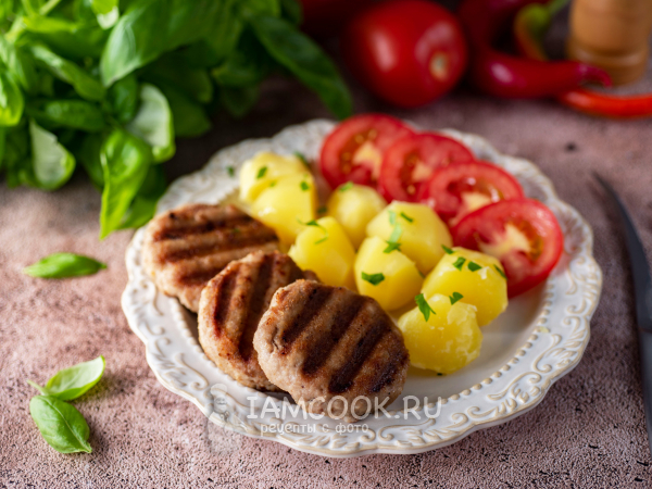 Котлеты в мультипекаре, рецепт с фото