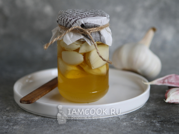 Чеснок в меде, рецепт с фото