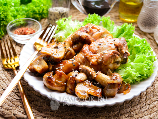 Курица с грибами в соусе терияки, рецепт с фото