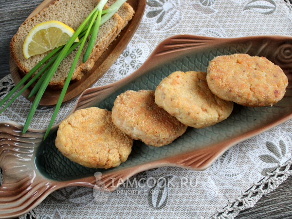 Котлеты из трески и горбуши, рецепт с фото