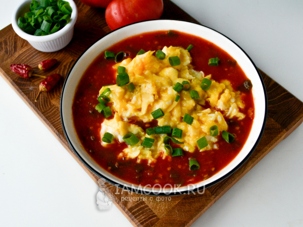 Яичница с помидорами по-китайски, рецепт с фото