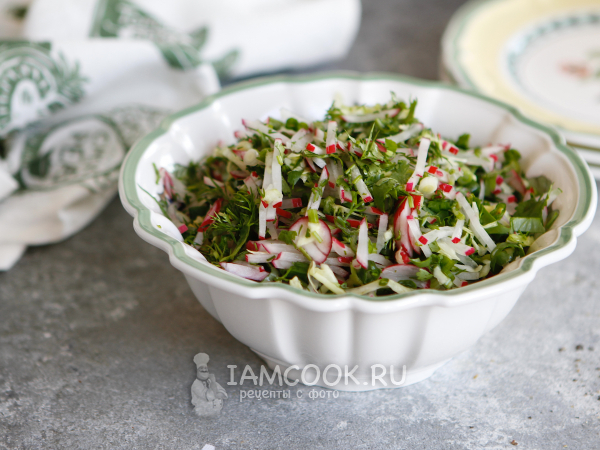 Овощной салат с редисом, рецепт с фото