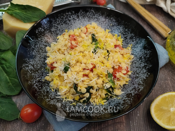 Птитим с помидорами (томатами) и шпинатом, рецепт с фото