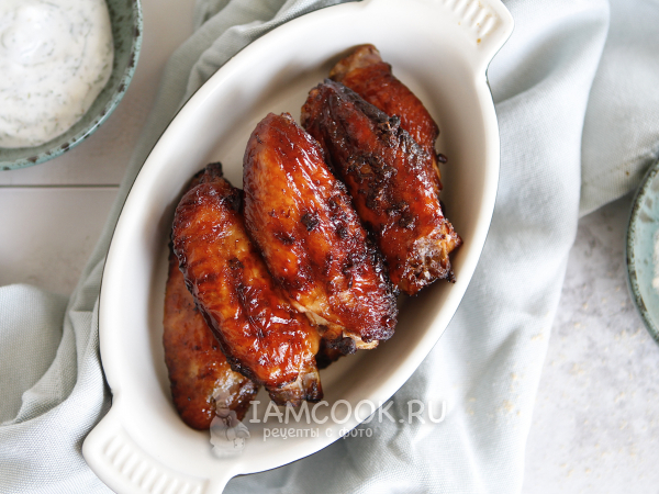 Куриные крылышки в томатно-соевом соусе, рецепт с фото