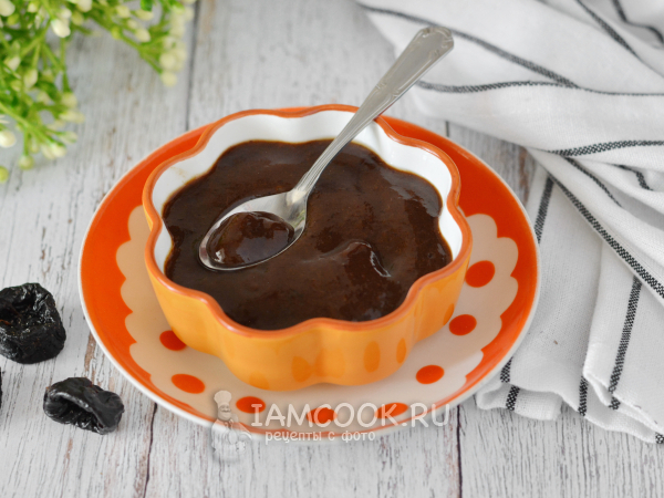 Пюре из чернослива ребенку, рецепт с фото