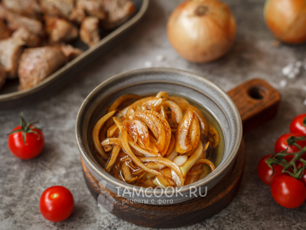 Маринованный лук в соевом соусе, рецепт с фото