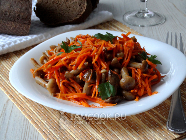 Морковь по-корейски с опятами, рецепт с фото