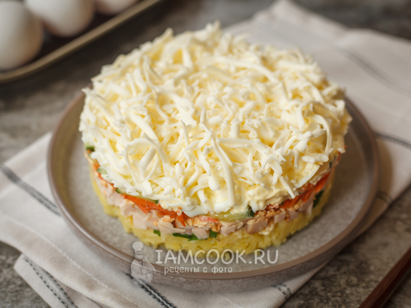 Салат «Облако» с копченой курицей, рецепт с фото