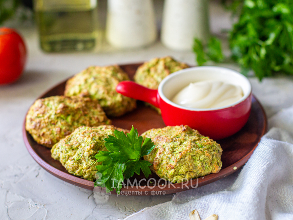 Котлеты из кабачков в аэрогриле, рецепт с фото