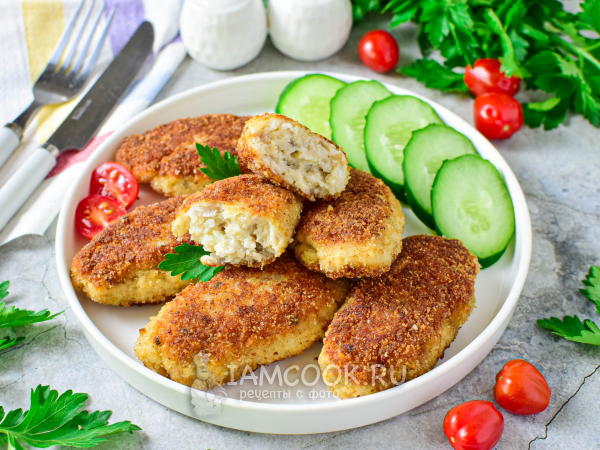 Котлеты из трески с салом, рецепт с фото
