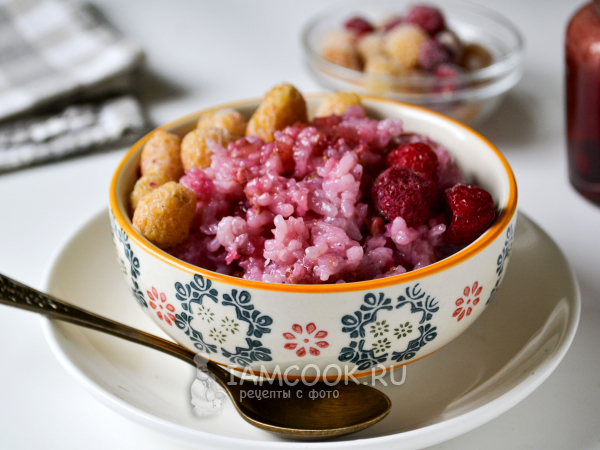 Рисовая каша с малиной, рецепт с фото