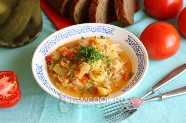 Рецепт тушеной капусты с картошкой в мультиварке