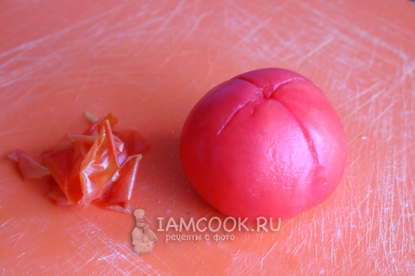 Снять с помидора кожицу