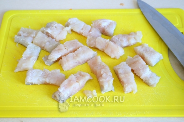 Порезать рыбу