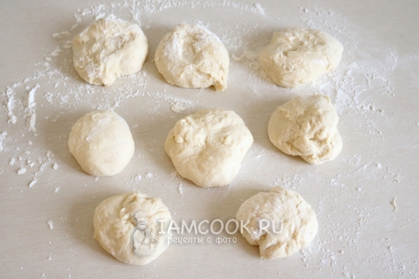 Разделить тесто на части