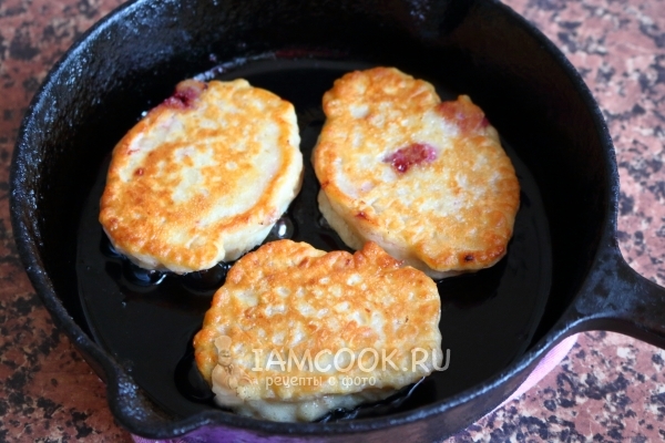 Пожарить оладьи