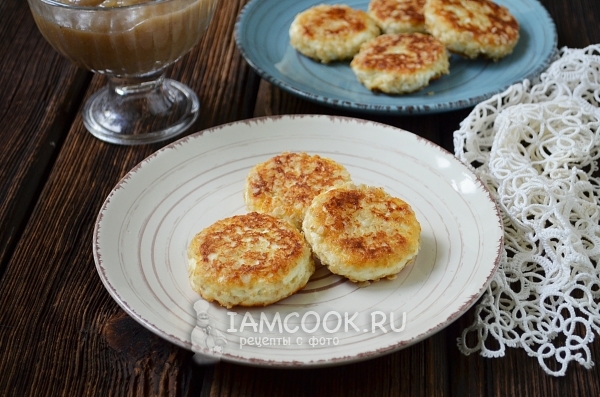 Рецепт сырников с овсяными хлопьями без муки