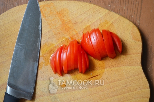 Порезать помидоры