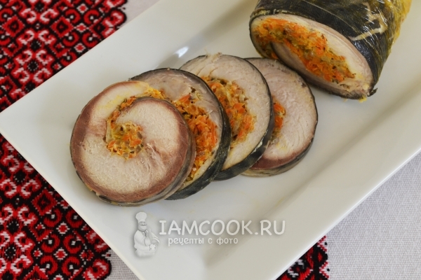 Готовый рулет из скумбрии с желатином