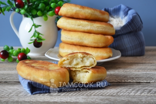 Фото пирожков из теста на картофельном отваре с сухими дрожжами