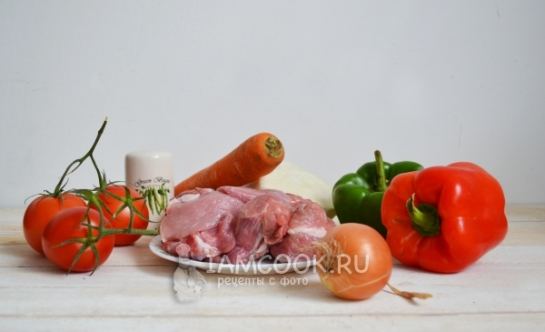 Ингредиенты для овощного рагу с мясом в мультиварке