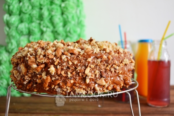 Фото торта «Медовик» из жидкого теста