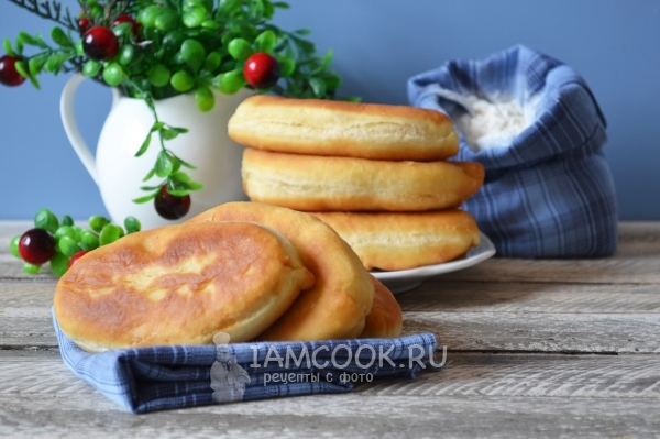 Пирожки из теста на картофельном отваре с сухими дрожжами