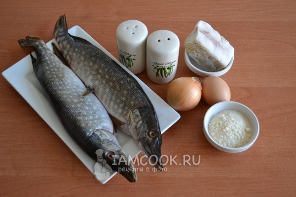 Ингредиенты для котлет из щуки с манкой