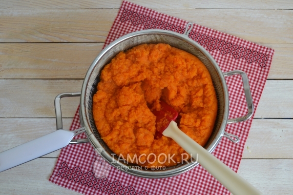 Протереть пюре через сито