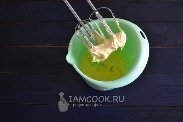 Взбить масло