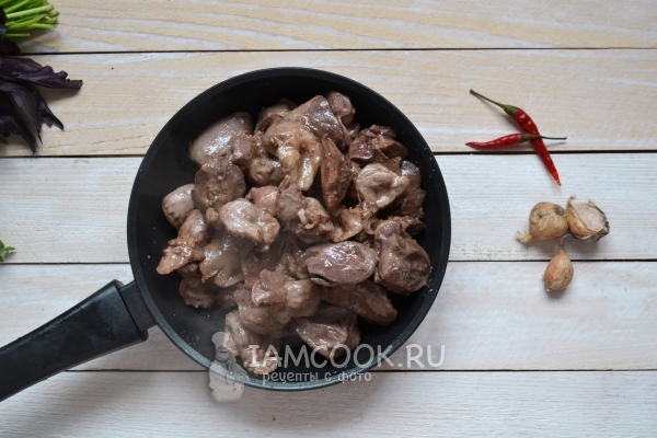 Обжарить субпродукты