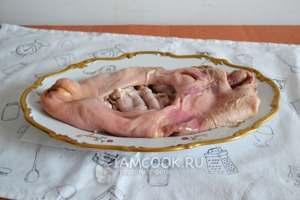 Помыть свиной желудок