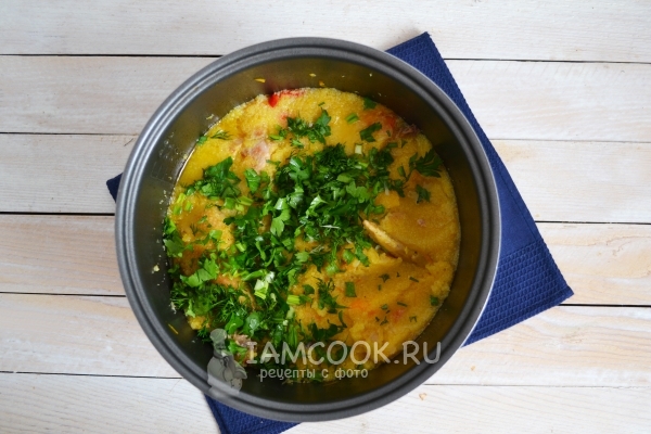 Положить зелень