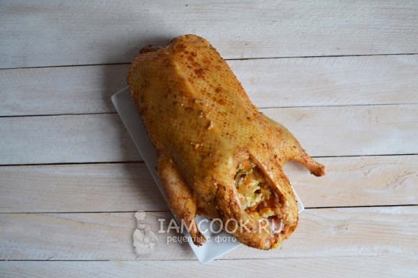 Нафаршировать утку начинкой