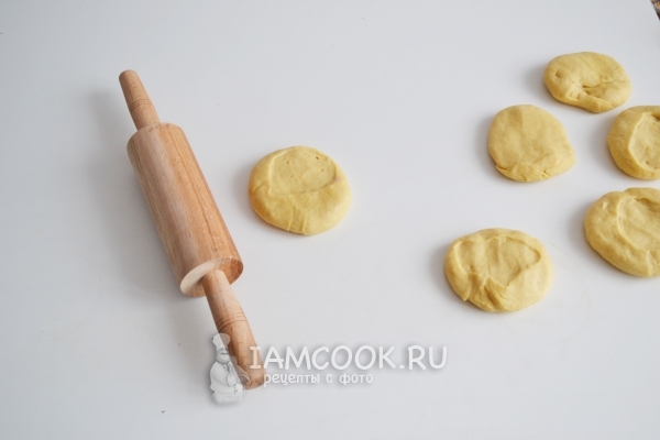 Разделить тесто на части