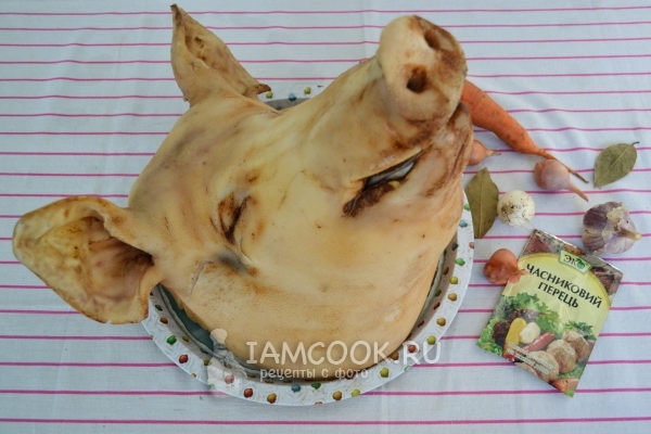 Ингредиенты для фаршированного свиного желудка