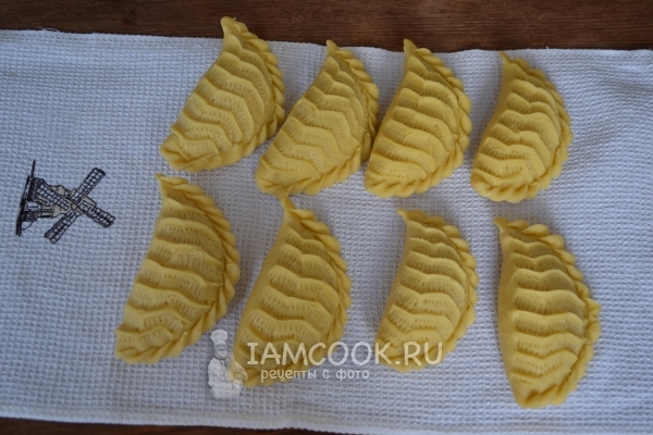 Слепить все пирожки