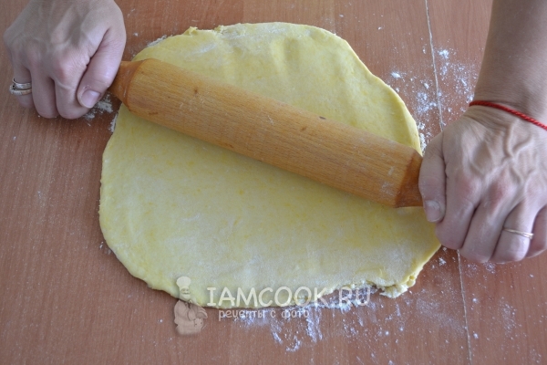 Раскатать тесто
