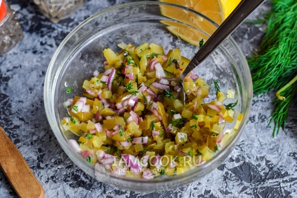 Размешать салат