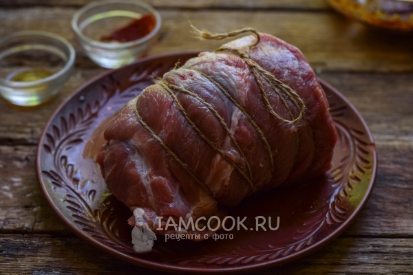 Обвязать мясо веревкой