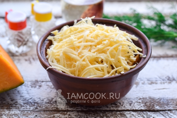 Посыпать сыром