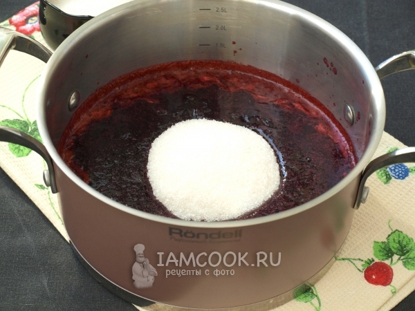 Всыпать сахар