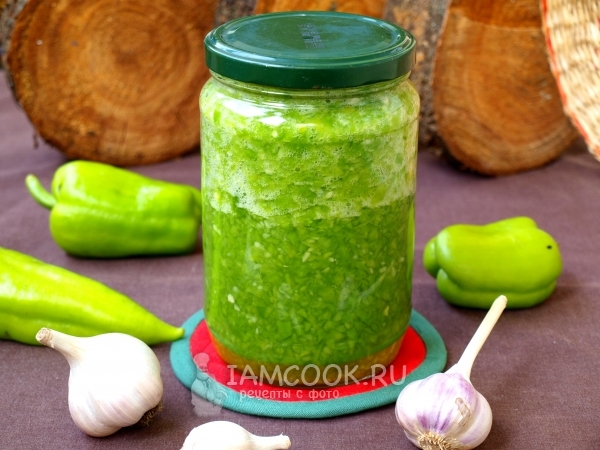Фото зелёной аджики