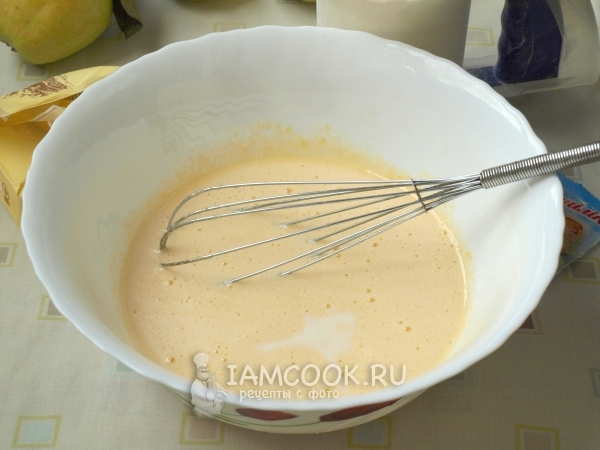 Влить молоко