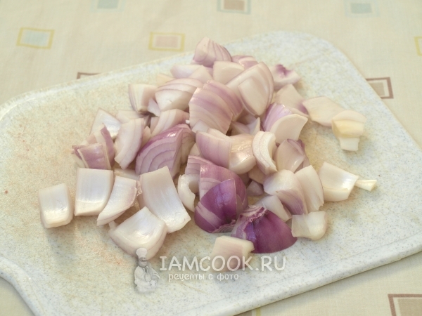 Нарезать лук