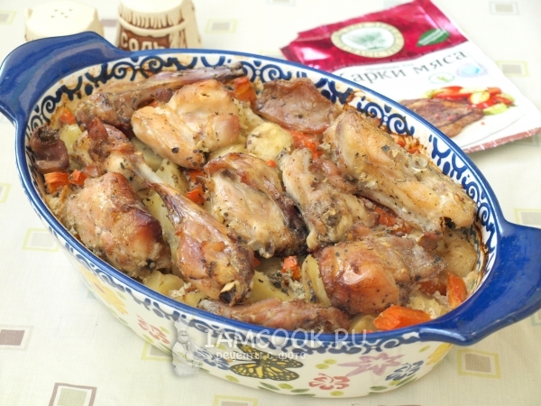 Кролик с картошкой в духовке